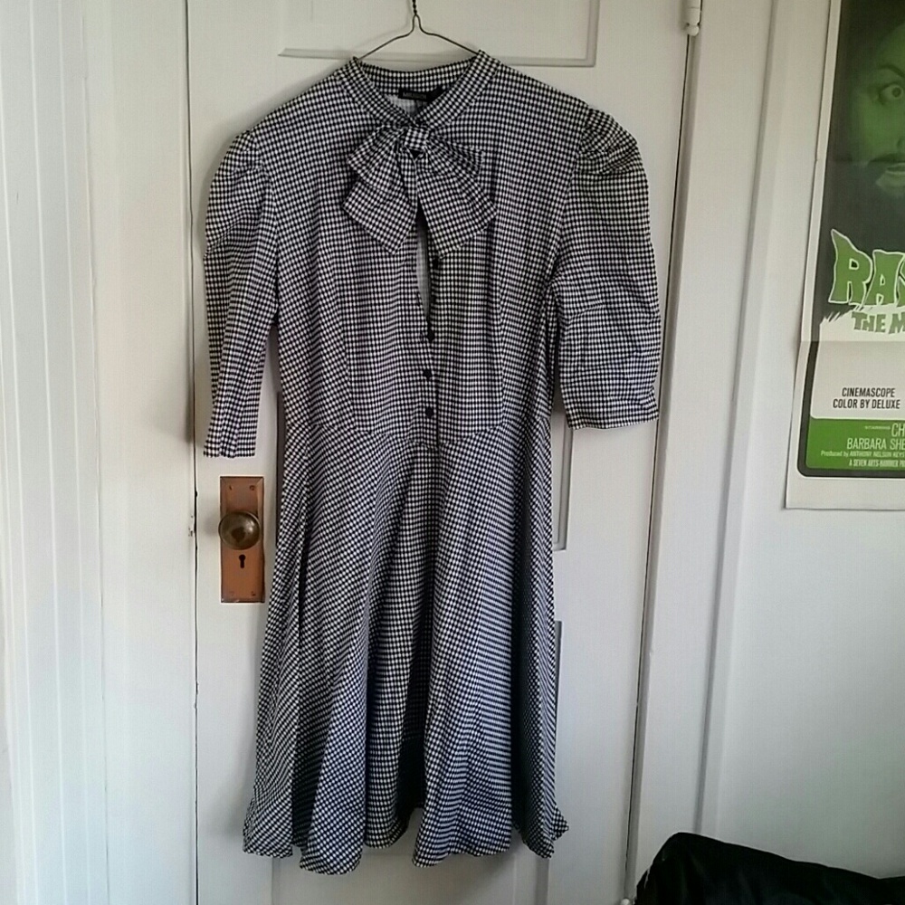 Gingam secretary dress